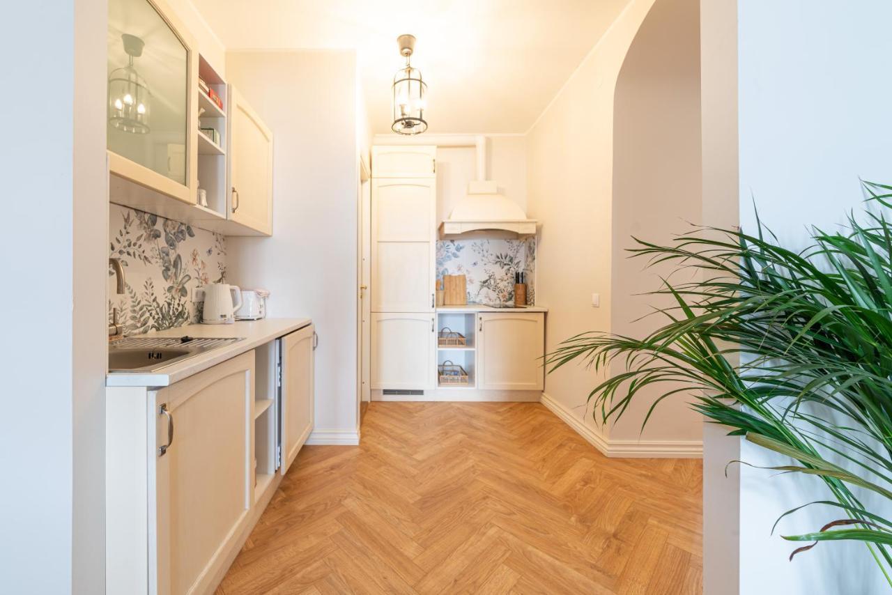 Old Town - Boutique Hall Square Apartment タリン エクステリア 写真