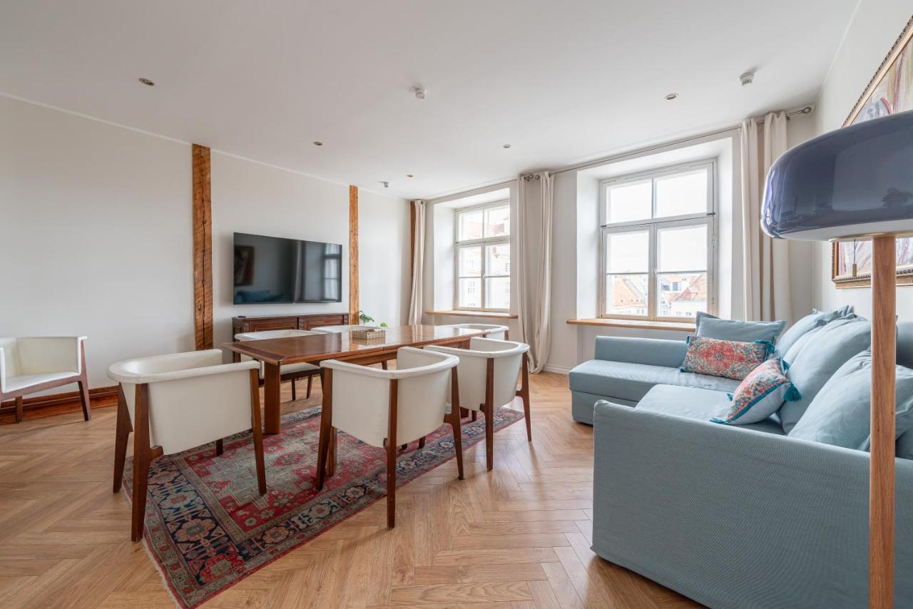 Old Town - Boutique Hall Square Apartment タリン エクステリア 写真